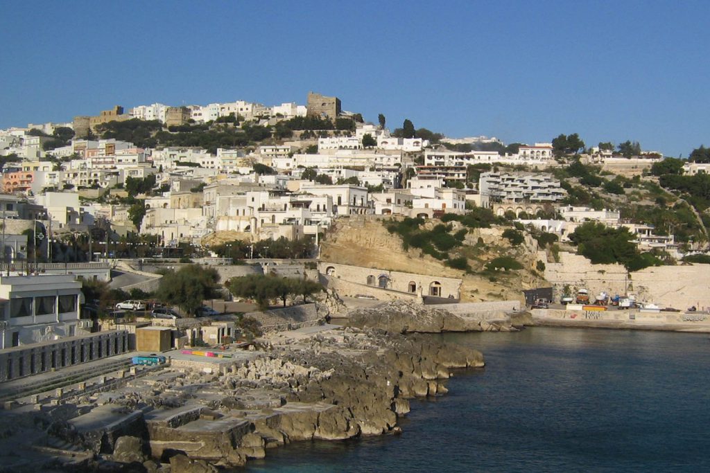 Castro, la città di Minerva dove le barche volano 12 castro2