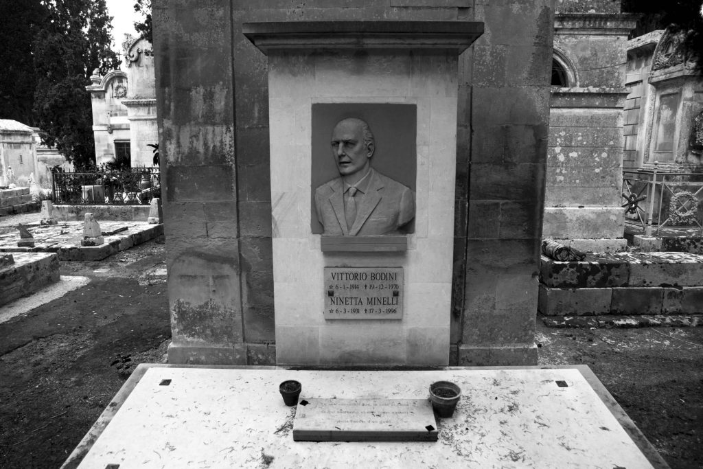 cimitero lecce bodini scaled 1