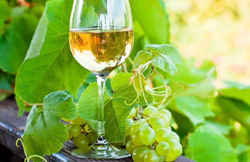 dry white wine;