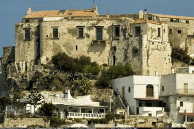 Peschici, città di pupe e orchidee 13 cas 800x533 1 e1724322407402