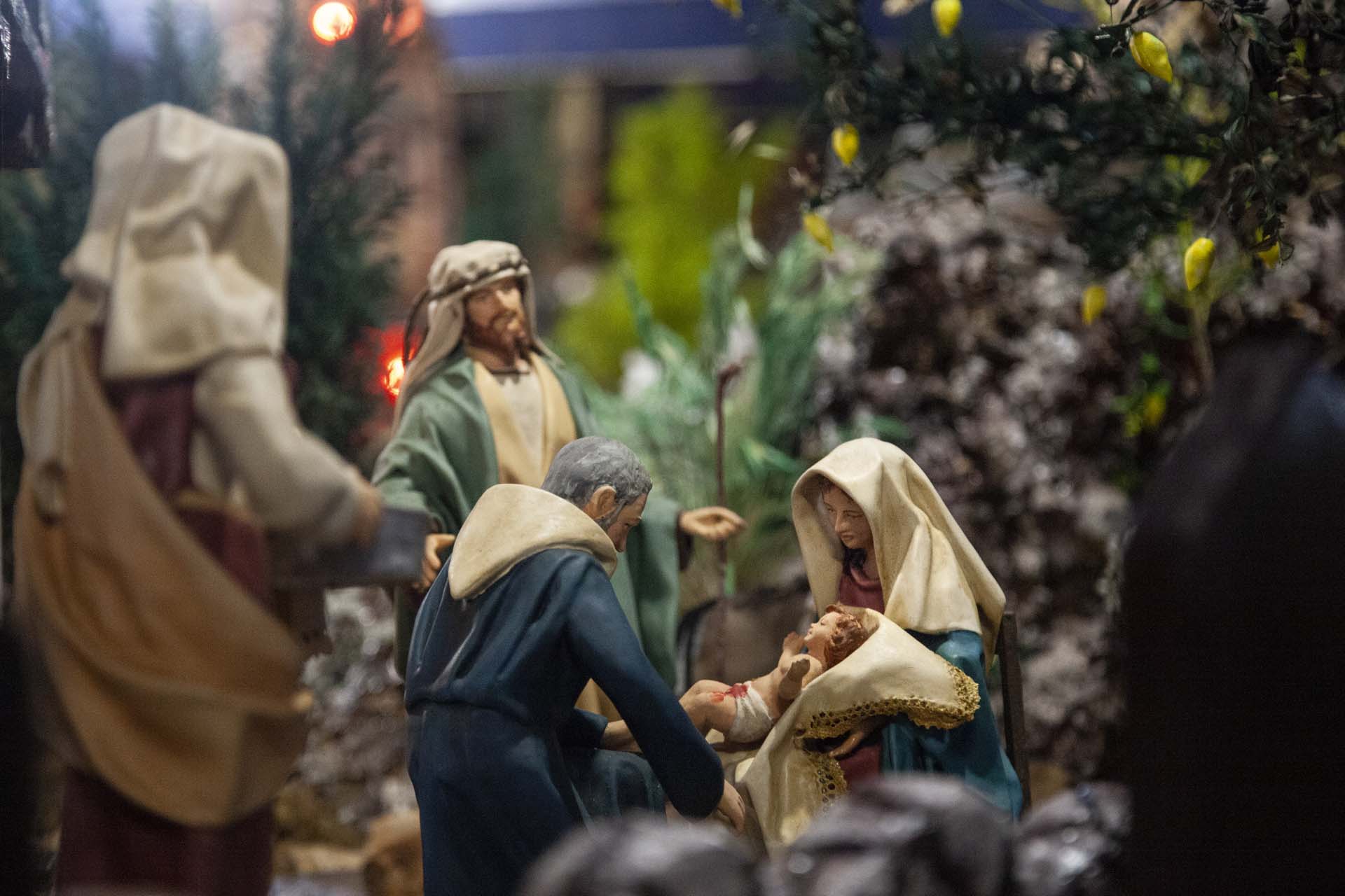 L'arte di fare il presepe (Salice Salentino) 11 museo arte presepiale25