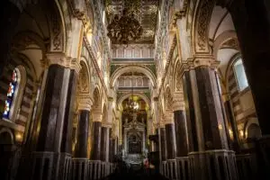 cattedrale interno 1024x683 1