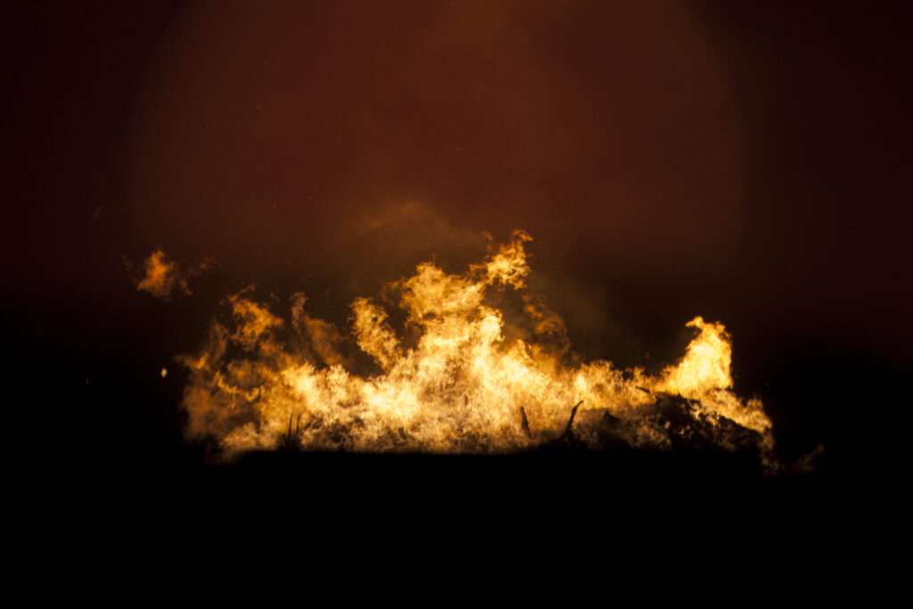 Ancestralità dei riti del fuoco in Puglia 12 fuoco3x